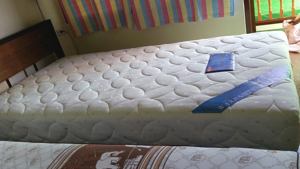 Siriwan Guesthouse Chiang Mai Bilik gambar